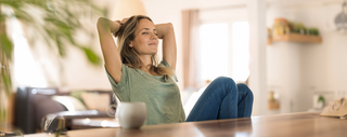 Ashwagandha en la Menopausia: El Adaptógeno que Equilibra Hormonas, Reduce Sofocos y Calma la Ansiedad